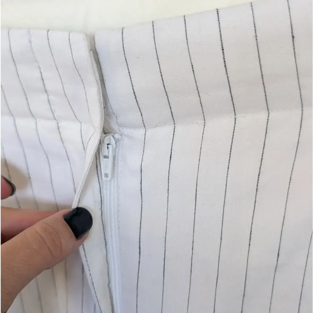 J.Crew Pleated Tapered Pant in Pinstripe Linen-Viscose Blend CN780 Womens 6 NWT